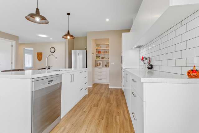 5 Oak Place Levin_4