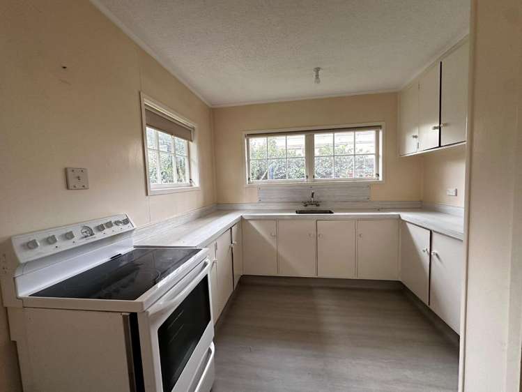 1/104 Rifle Range Road 11209_1
