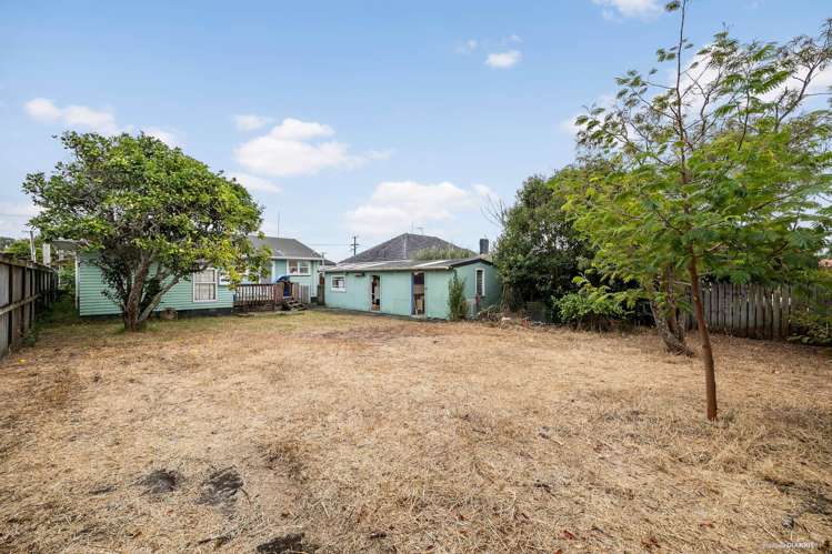 17 Pembroke Street Papatoetoe_21