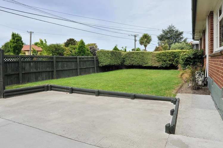 94 Wildberry Street Woolston_18