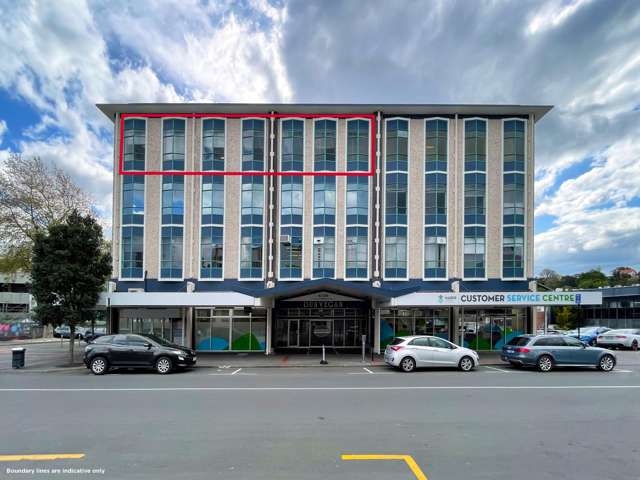 219sqm CBD office with boardroom