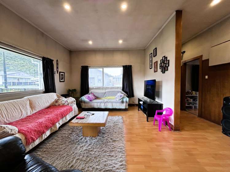 12 Cardwell Street Cobden_6