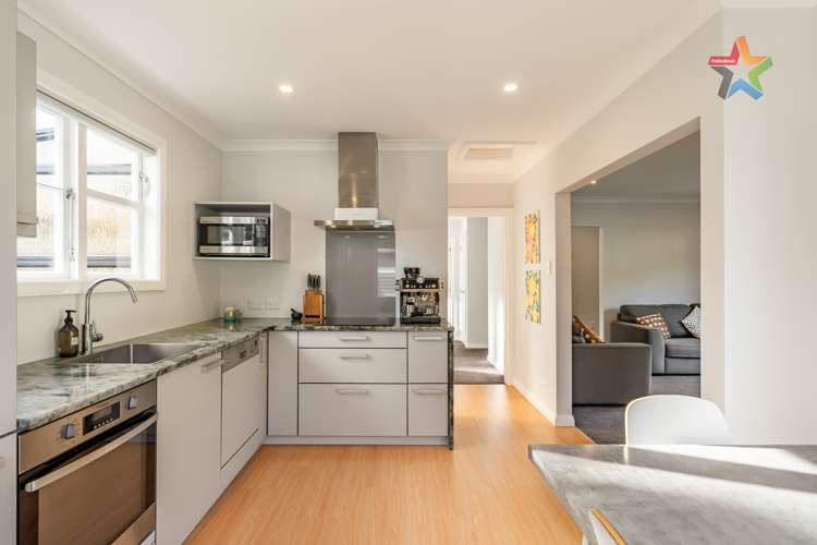 21 Bledisloe Crescent Wainuiomata_5