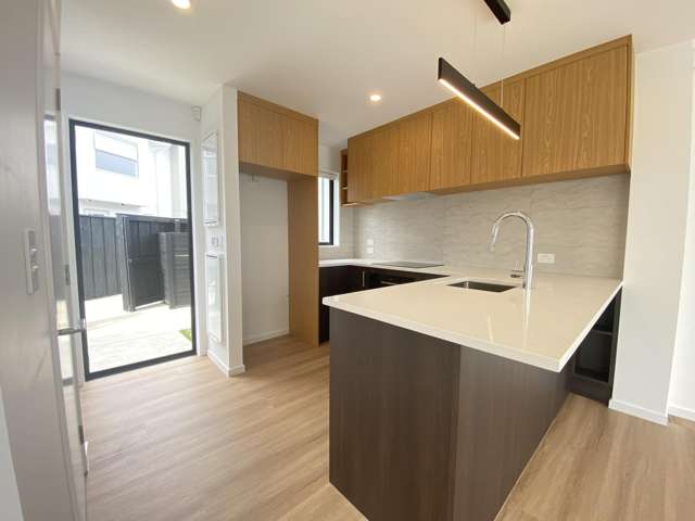 8/50 Broadway Parade Rolleston_2