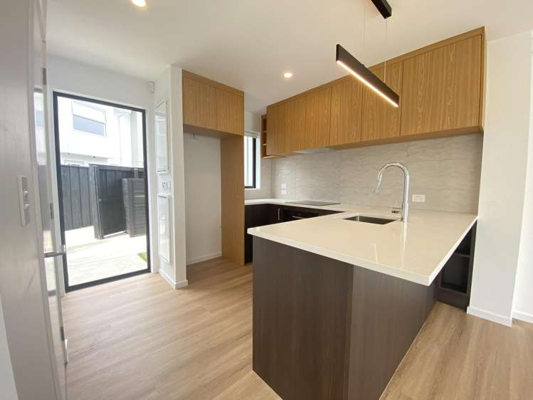 8/50 Broadway Parade Rolleston_2