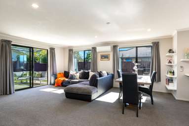 11 McIsaac Place_4