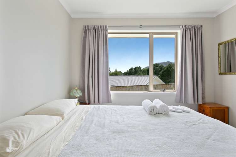 45 Botanical Heights Drive Waipahihi_14