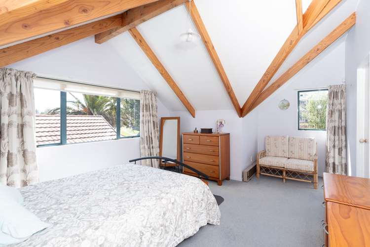 9 Ayrshire Drive Grandview Heights_13