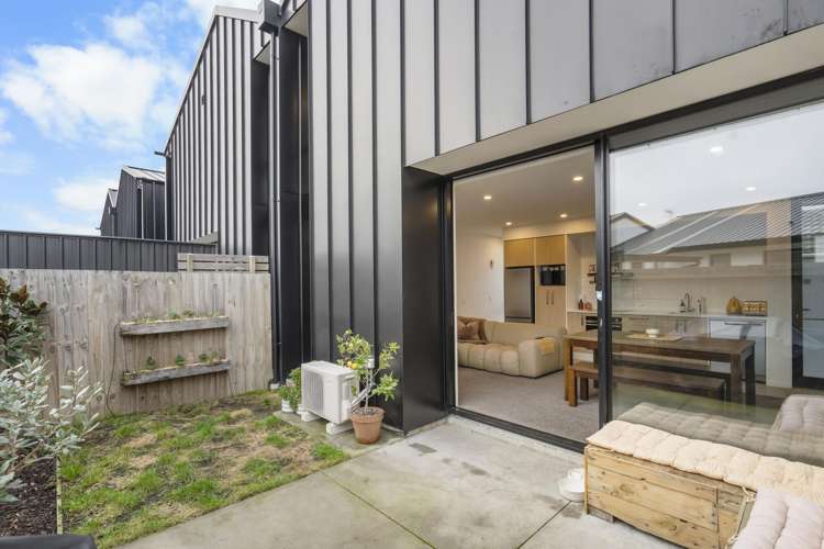 2/56 Geraldine Street Edgeware_12