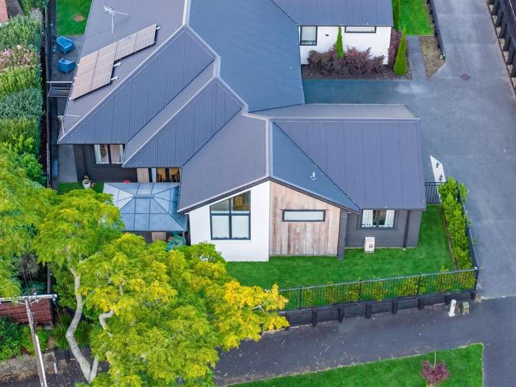 73A Houchens Road Glenview_9