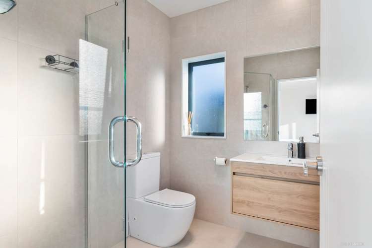 7 Catherine Mclean Road Pukekohe_11