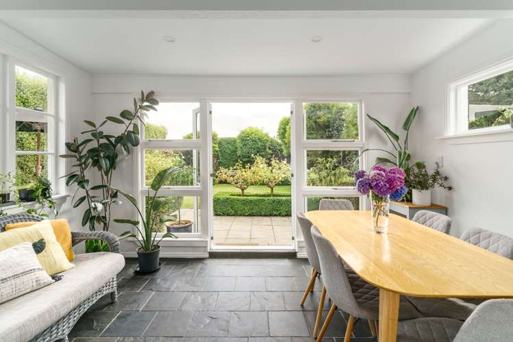 107 Lowry Avenue Redwood_10