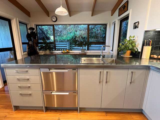 4 Roslyn Road Bluff Hill_2