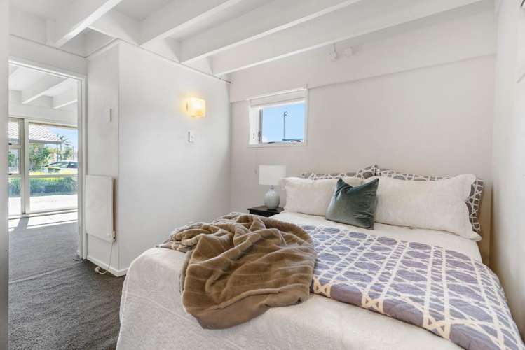 1/31 Eastern Beach Road Eastern Beach_11