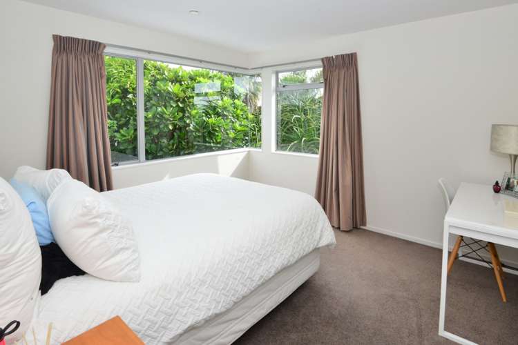 9 Lupetti Rise West Harbour_16