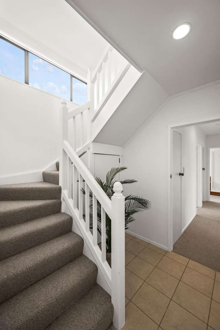 2/13 Saltburn Road Milford_6
