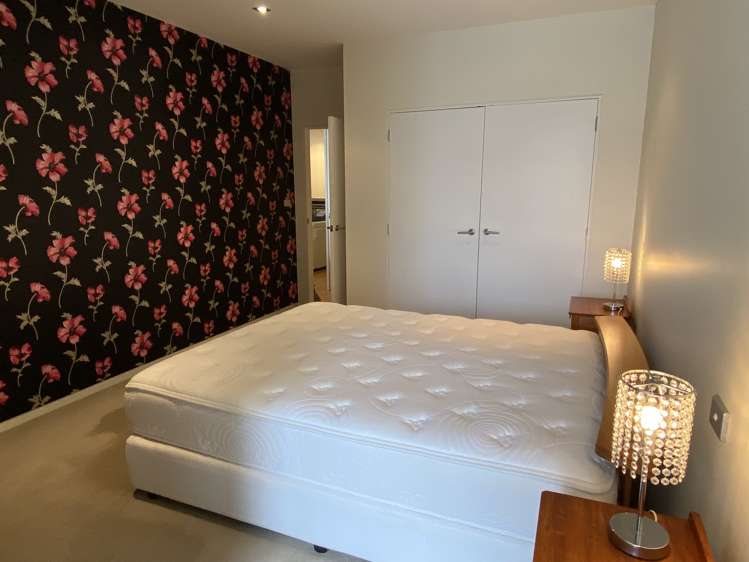 5/16 Beach Front Lane Browns Bay_19