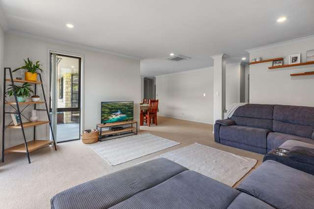 17 Stoneleigh Court Papamoa_2
