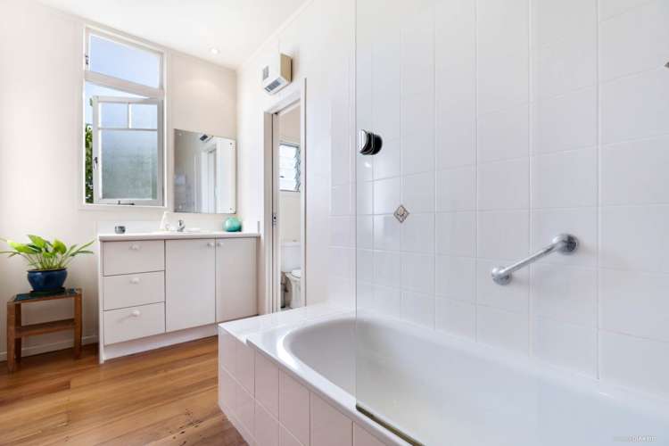 50 Waterview Road Stanley Point_17