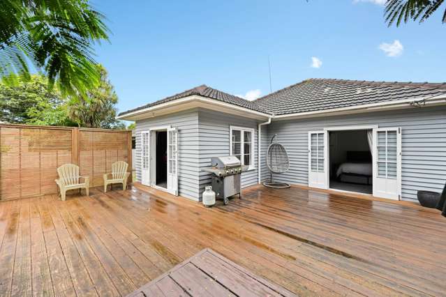 12 Tui Avenue Forest Lake_2