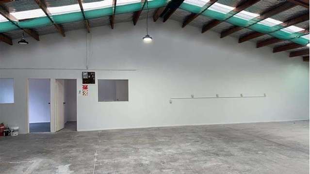 77 Delta Avenue New Lynn_1