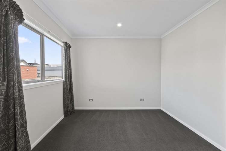 51 Tennille Street 2743_15