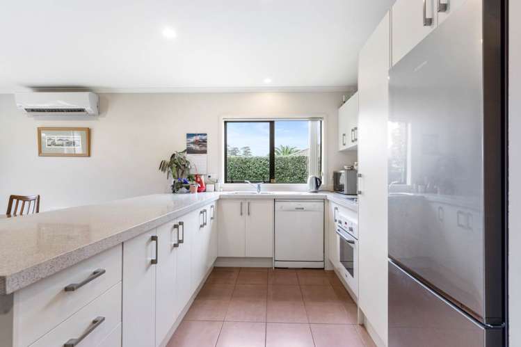 5 Beragh Place East Tamaki_9