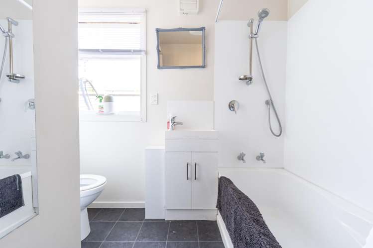 14 Memorial Avenue Parkside_8