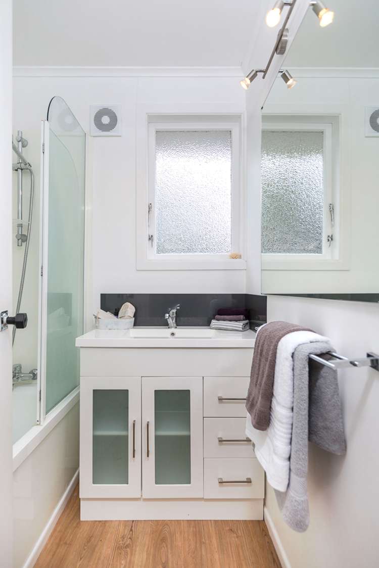 96 Kervil Avenue Te Atatu Peninsula_14