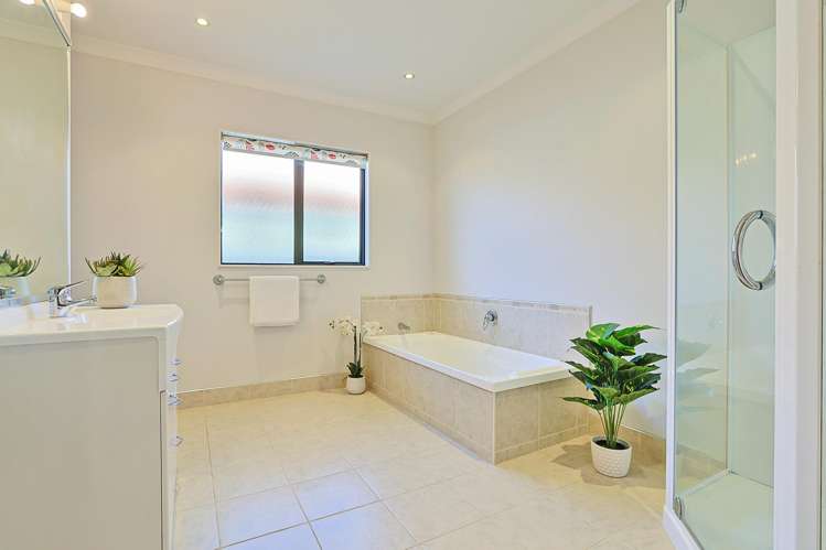 7 Merlot Drive Greenmeadows_18