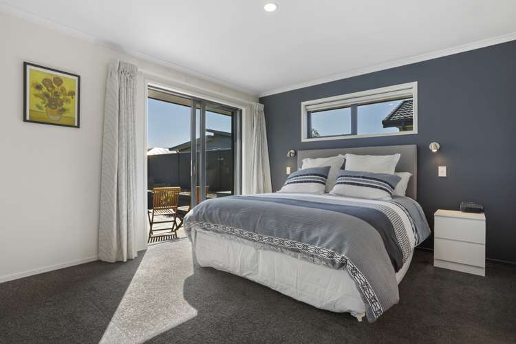 4 Magnetic Place Cromwell_6