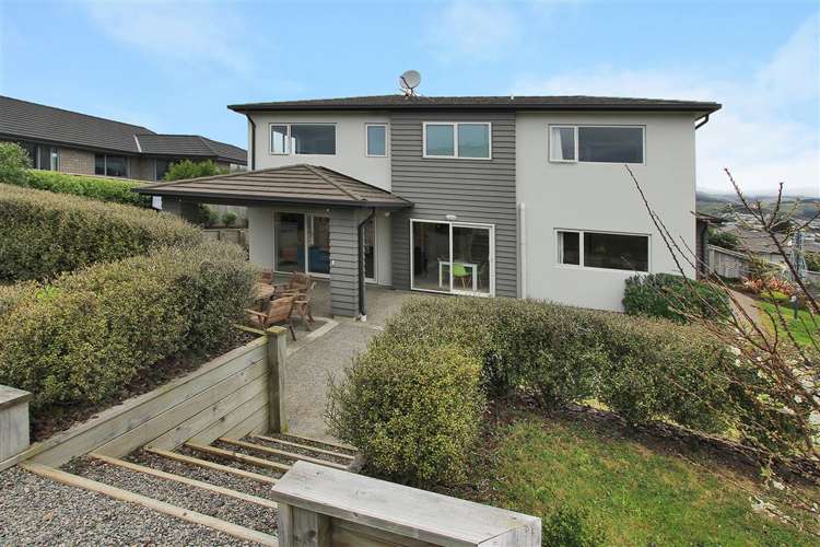 14 Paparoa Crescent Aotea_19