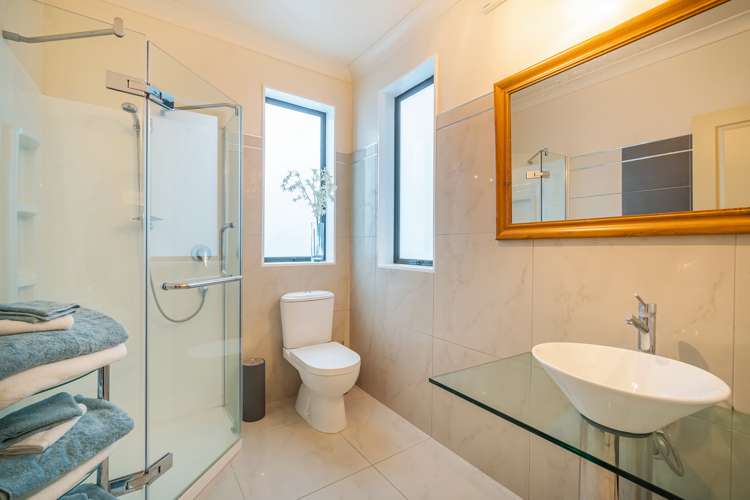 34a Seaview Road Castor Bay_23