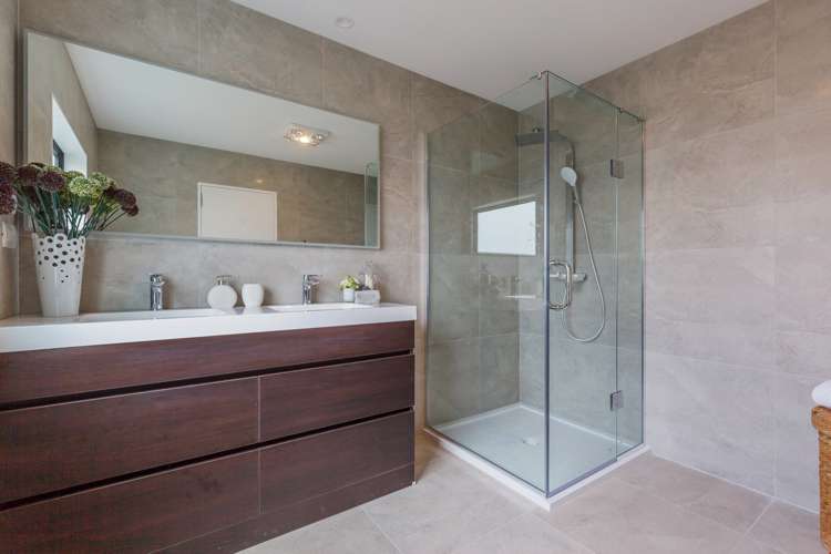 3 Gumdigger Rise Silverdale_24