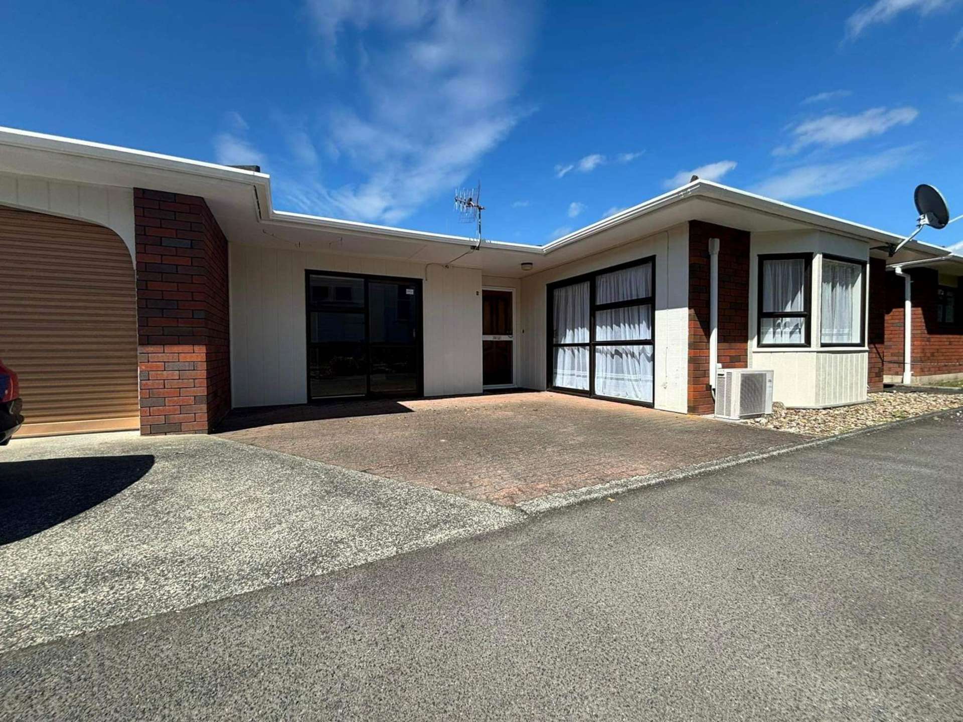 6/60 Mill Road Regent_0