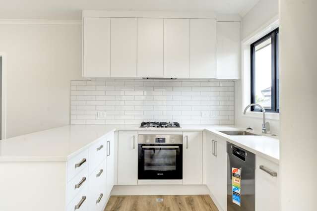 2/49 Hinton Avenue Forest Lake_2