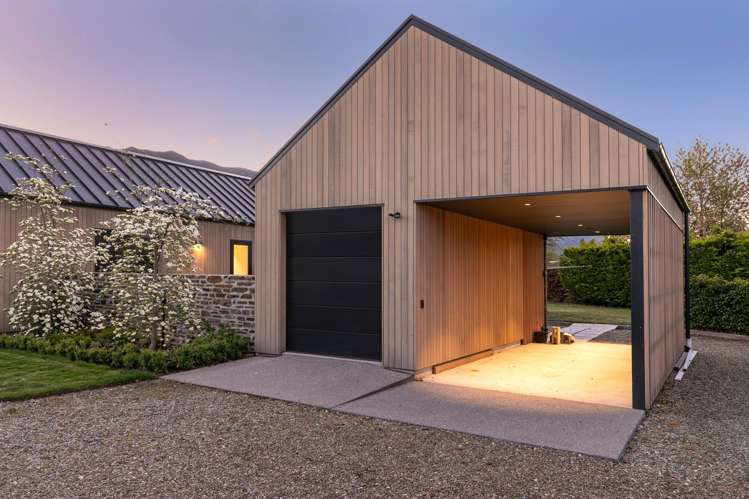 7 Mountain View Drive Wanaka_23