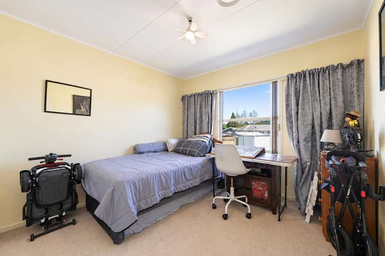 22 Roger Street Pukehangi_9