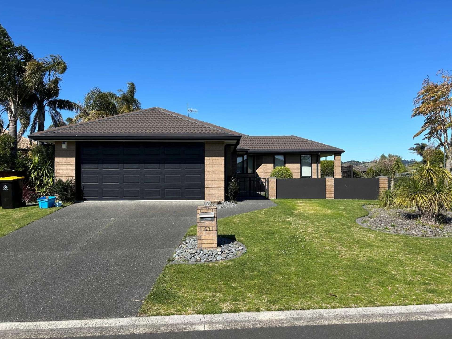 63 Carrington Drive 1131_0