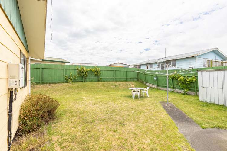 8 Karyn Street Castlecliff_18