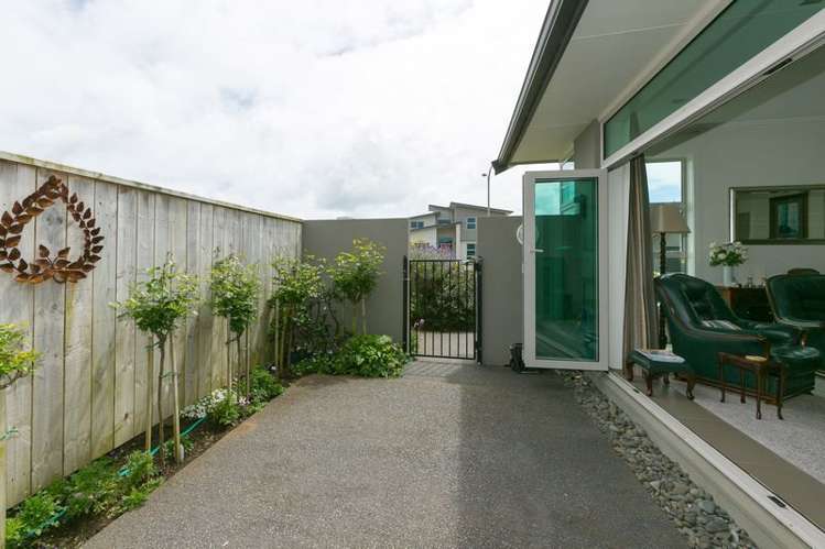 10 Saint Andrews Parkway Waiwhakaiho_8