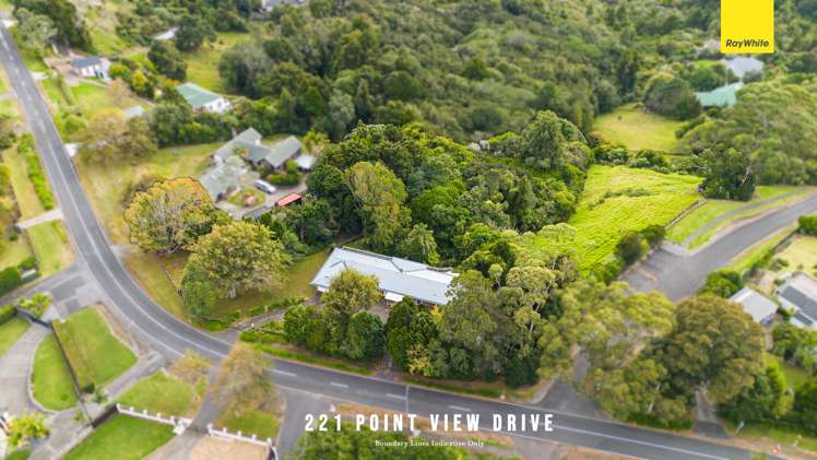 221 Point View Drive East Tamaki Heights_23