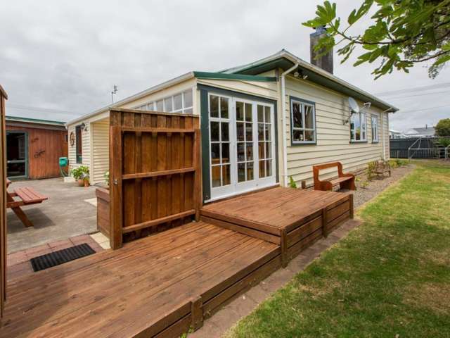 14 Hutchins Street Waitara_3