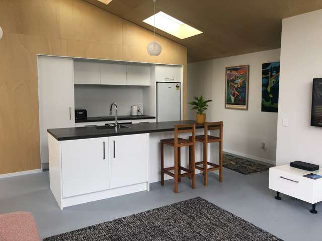 80 The Parade Paekakariki_4