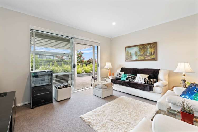 6 Taikura Avenue Red Beach_7