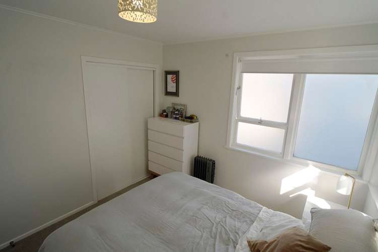 8 Coronet Place Avondale_14