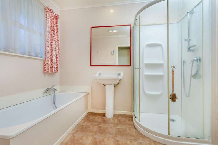 38 Blakeborough Drive Forrest Hill_12