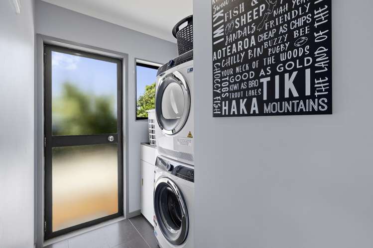 171 Windermere Drive Poike_13