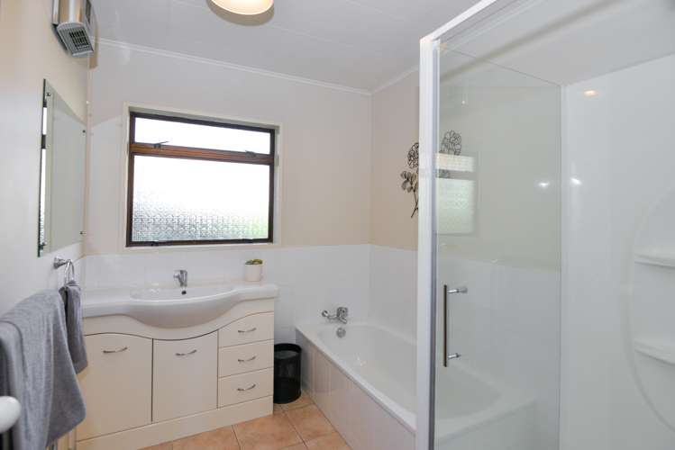 13b Simla Avenue Havelock North_12