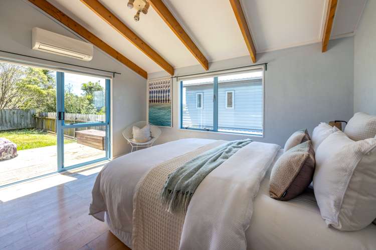 8 Dickson Road Surfdale_17